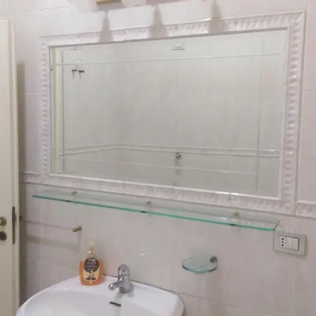Nuovo Diana 2* Νάπολη